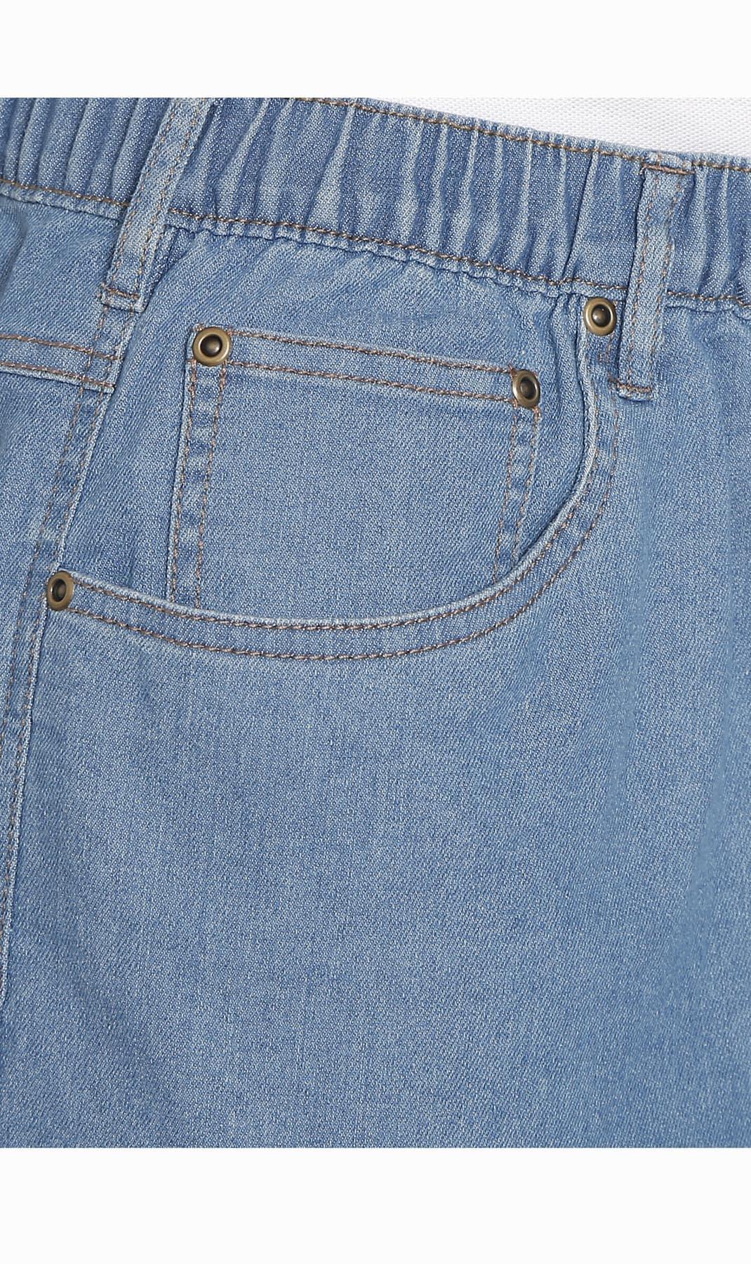 Men's Stretch Waist Pull On Shorts  in Denim and Twill - Free of Buttons & Snaps
