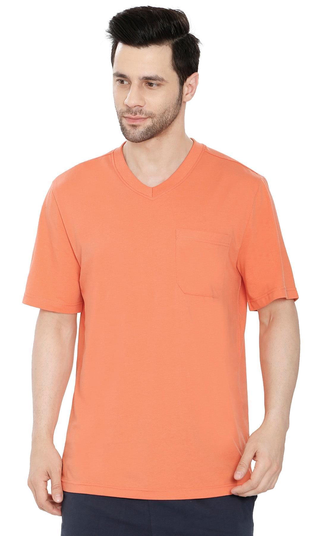 Men’s Short Sleeve Relaxed Fit V-Neck T-Shirt in Cotton Blend with Pocket