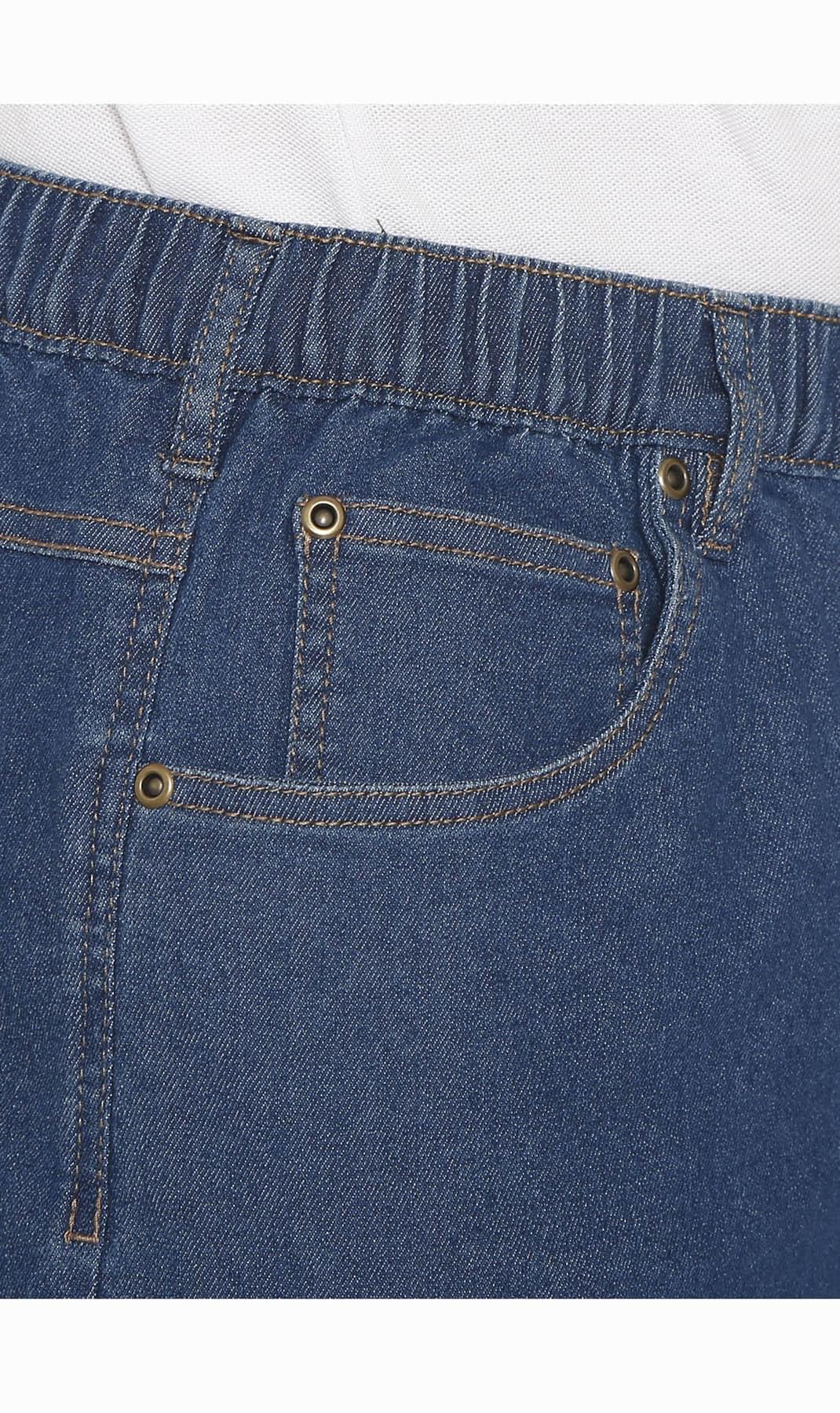 Men's Stretch Waist Pull On Shorts  in Denim and Twill - Free of Buttons & Snaps